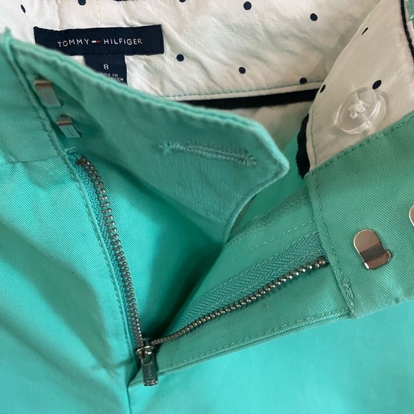 TOMMY HILFIGER Women’s Chino Shorts High Waist US 8 Turquoise Cotton Like New - Picture 3 of 7